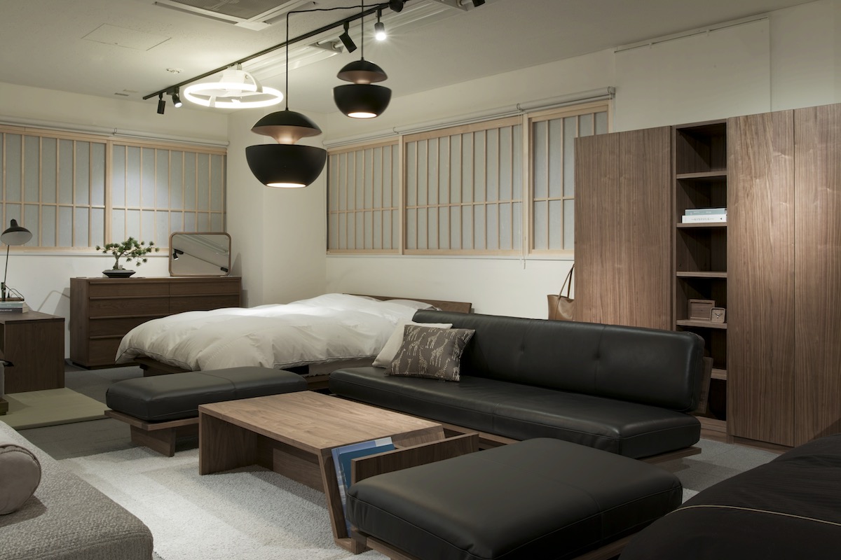 ブランドの原点「MORELESS（モアレス）」