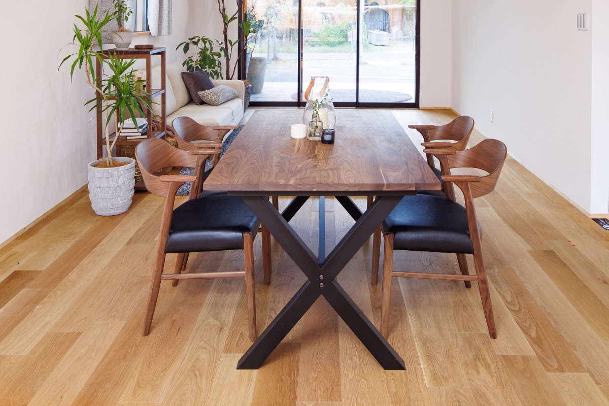 TRUSS DINING TABLE(W160 × D84.5cm): テーブル｜マスターウォール公式通販