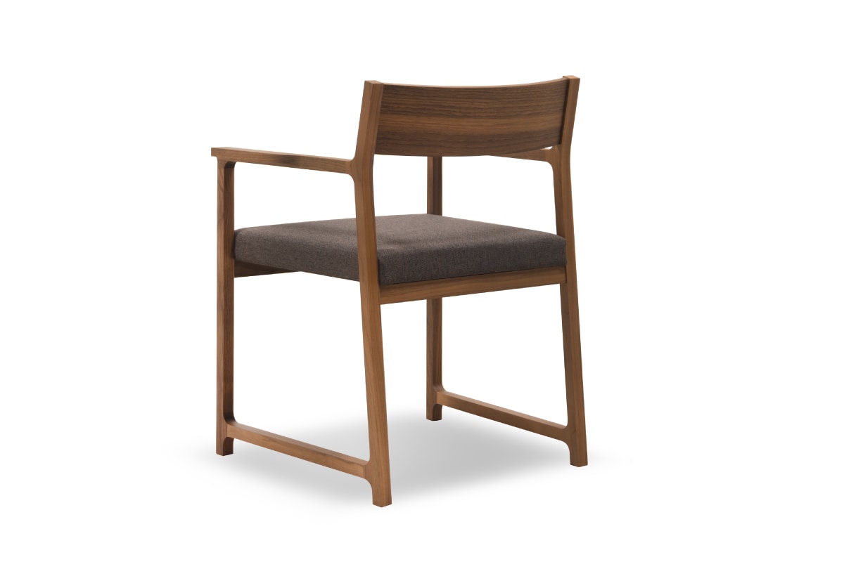 RIN 023 ARM CHAIR: チェア・ベンチ・スツール|マスターウォール公式通販