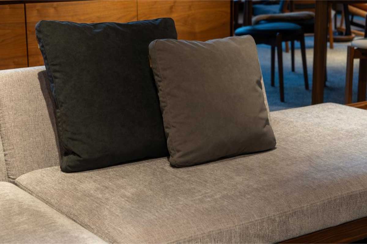 CUSHION B-TYPE(幅55 × 高さ55cm)の通販 / マスターウォール