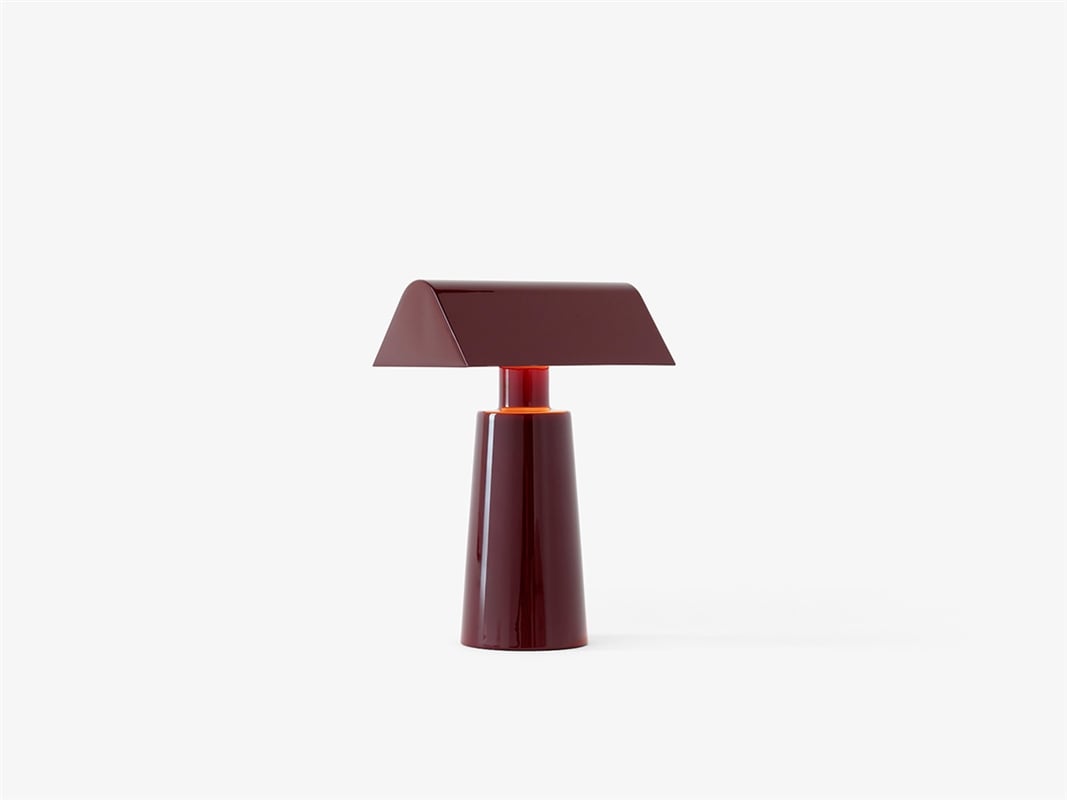 &Tradition | CARET PORTABLE MF1 DARK BURGUNDY