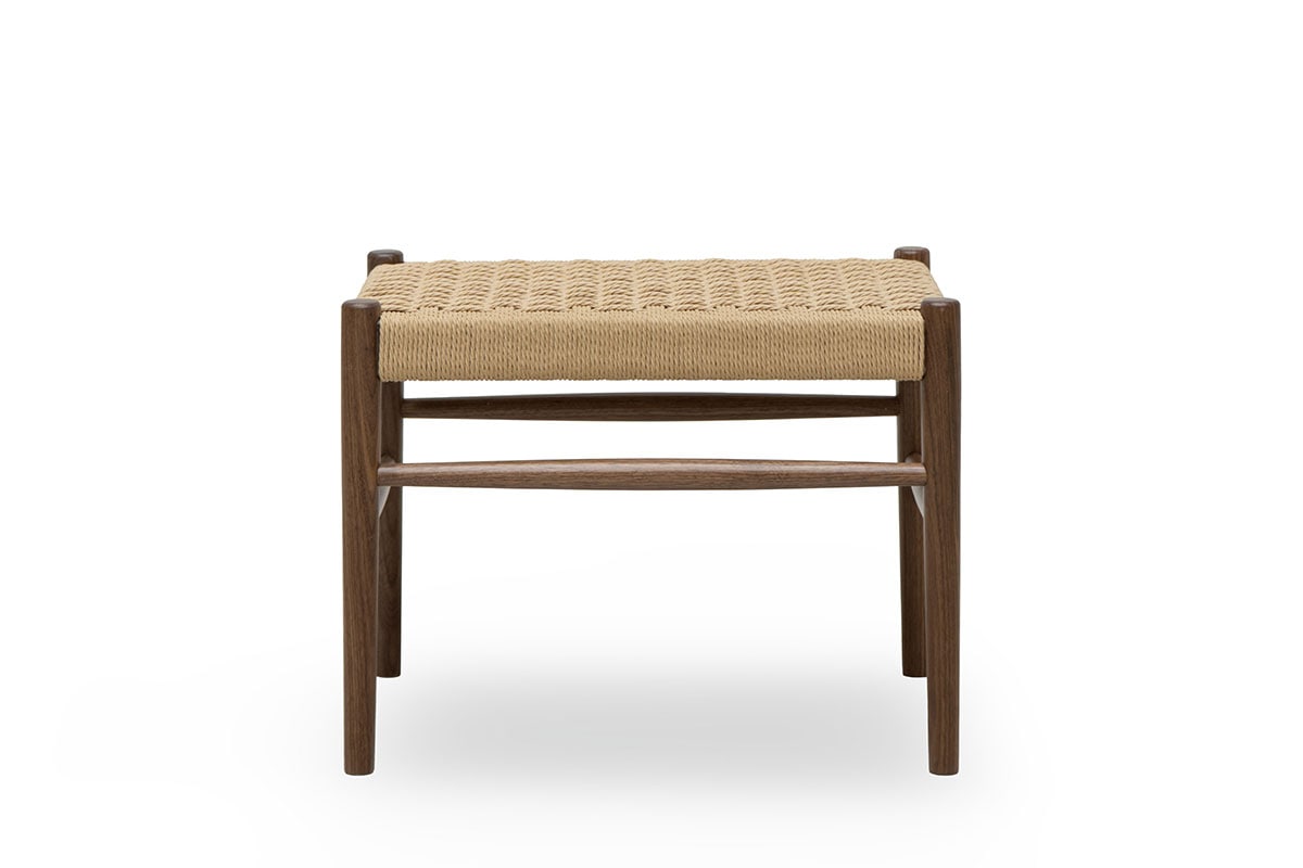 COMMON ROOTS | COR8 OTTOMAN