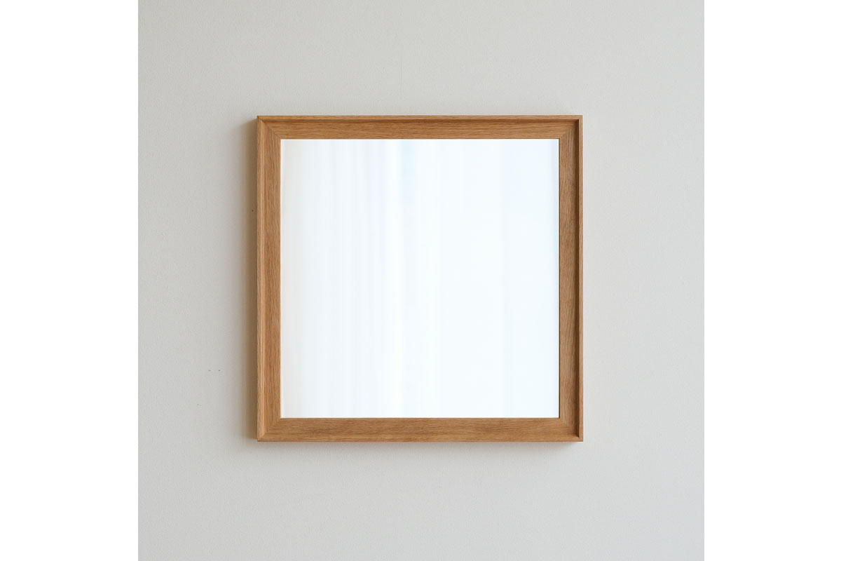 DENTO | MIRROR VALLE 70×70