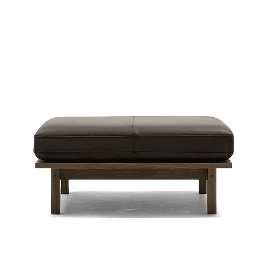 COMMON ROOTS | MATE SOFA OTTOMAN