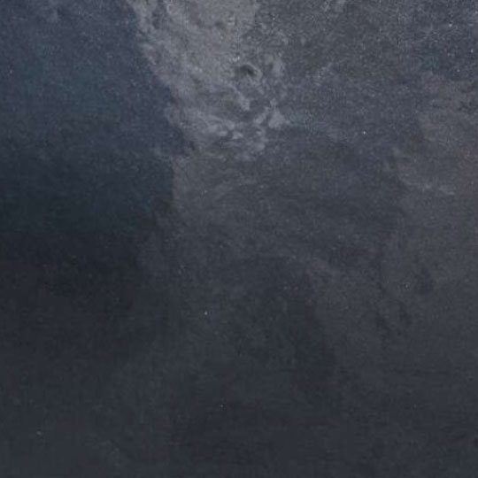 アントラサイトグレー