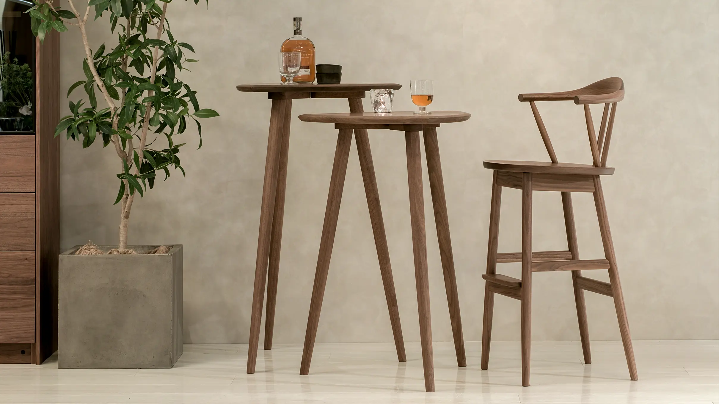 DANISH FREE SOFA 発売