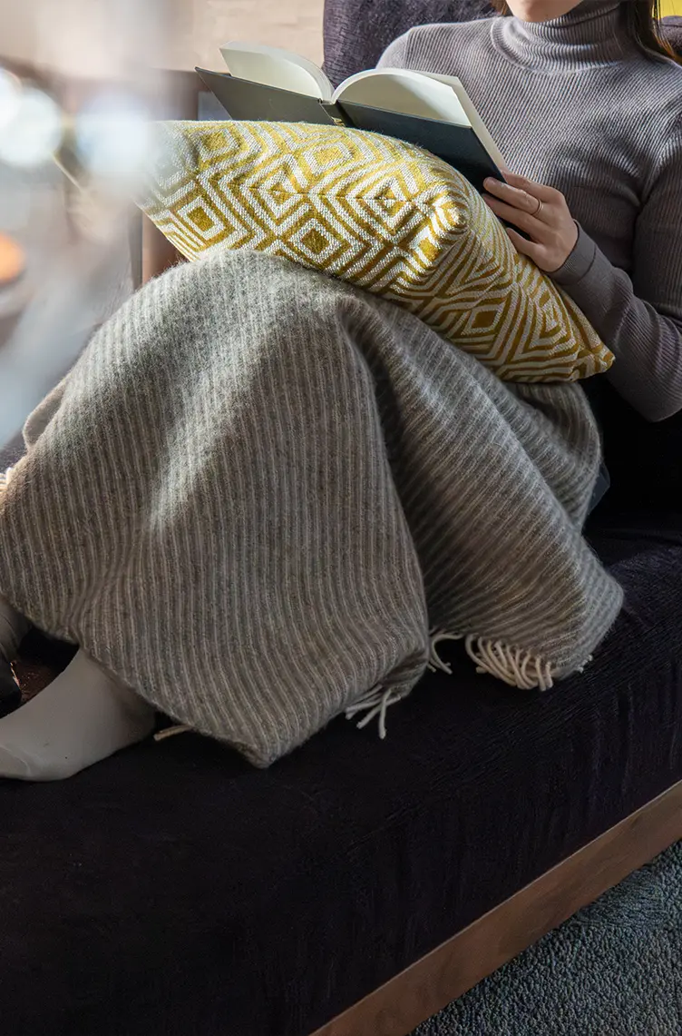 DANISH FREE SOFA 発売